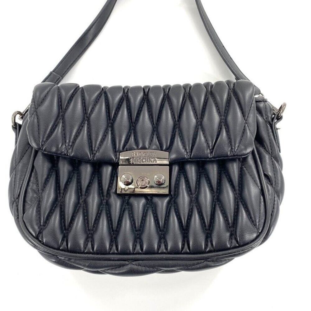 Badgley Mischka Mini Quilted Messenger Bag Black Faux Leather Flap Top Crossbody